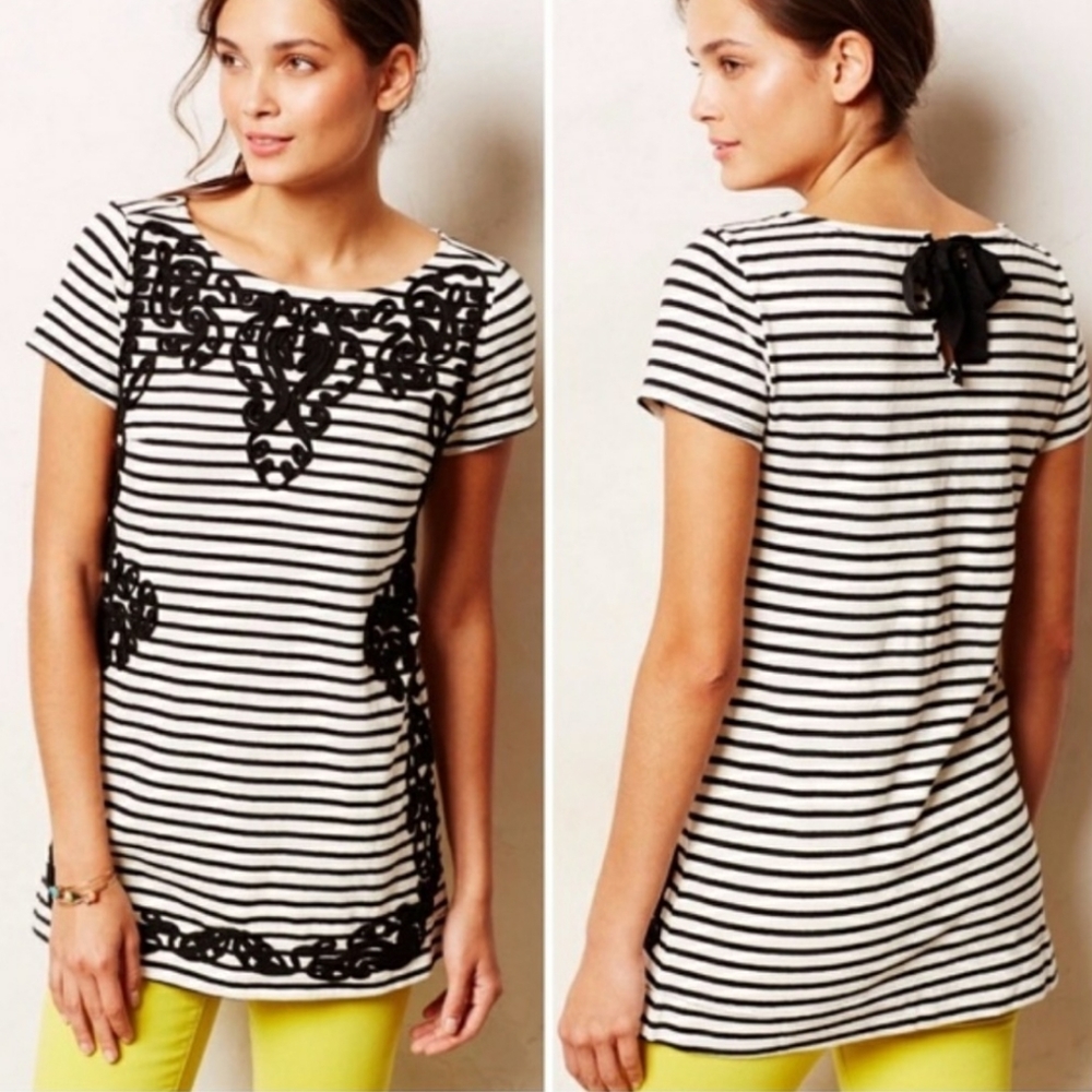 Postmark white filigree tunic black stripes small